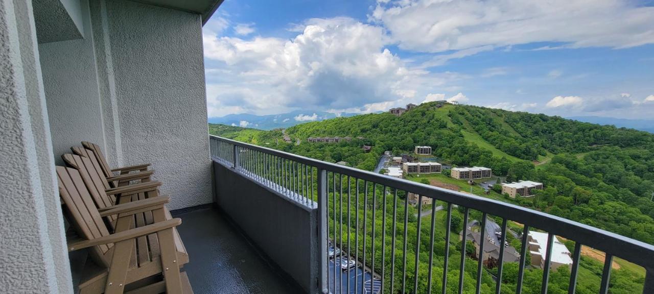Altitude Adjustment Atop Sugar Mountain At Sugar Top Extérieur photo